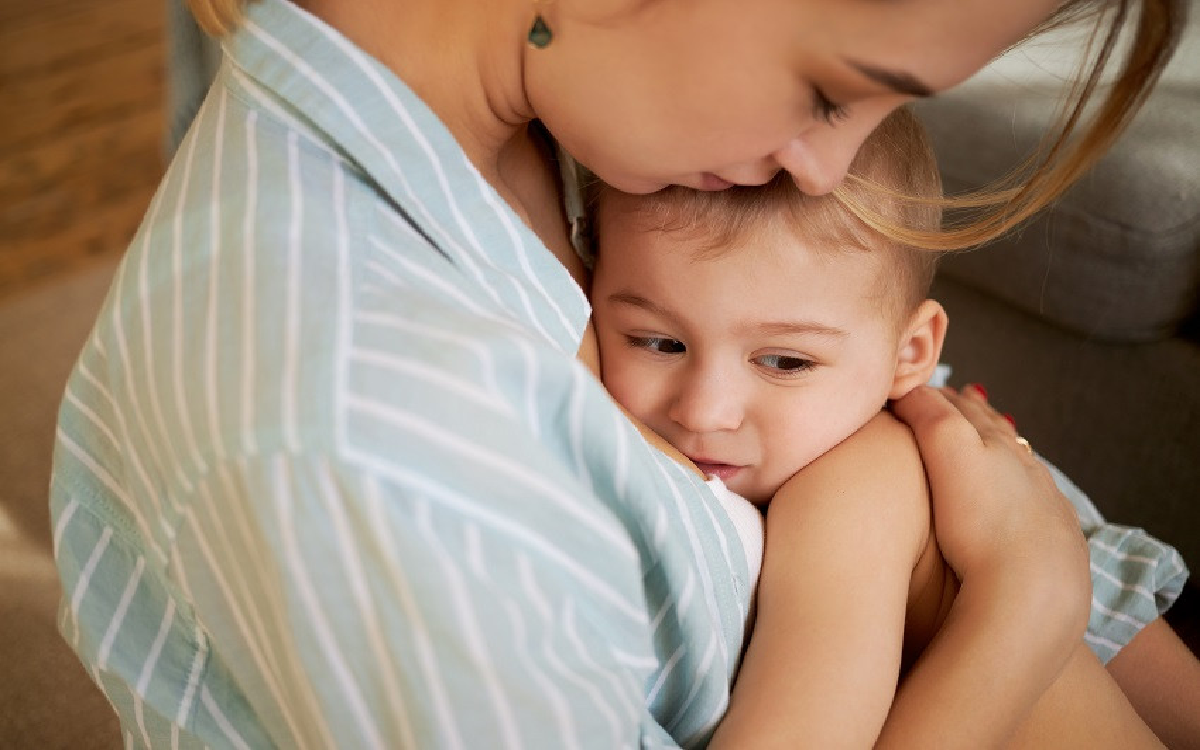 7 Cara Menyapih dengan Efektif, Dijamin Anak Berhasil Lepas dari ASI