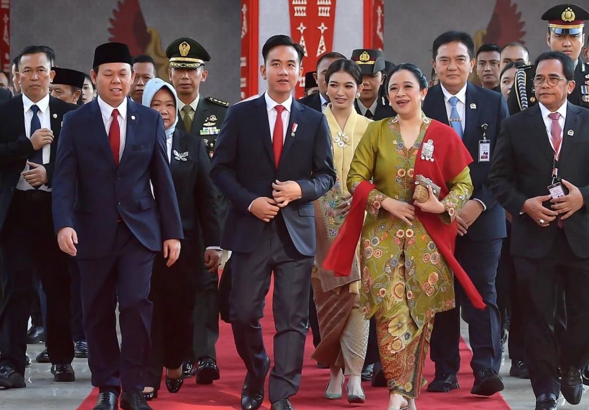 Dari Solo ke Singapura Lalu ke Sydney, Jejak Pendidikan Gibran Bikin Publik Garuk Kepala