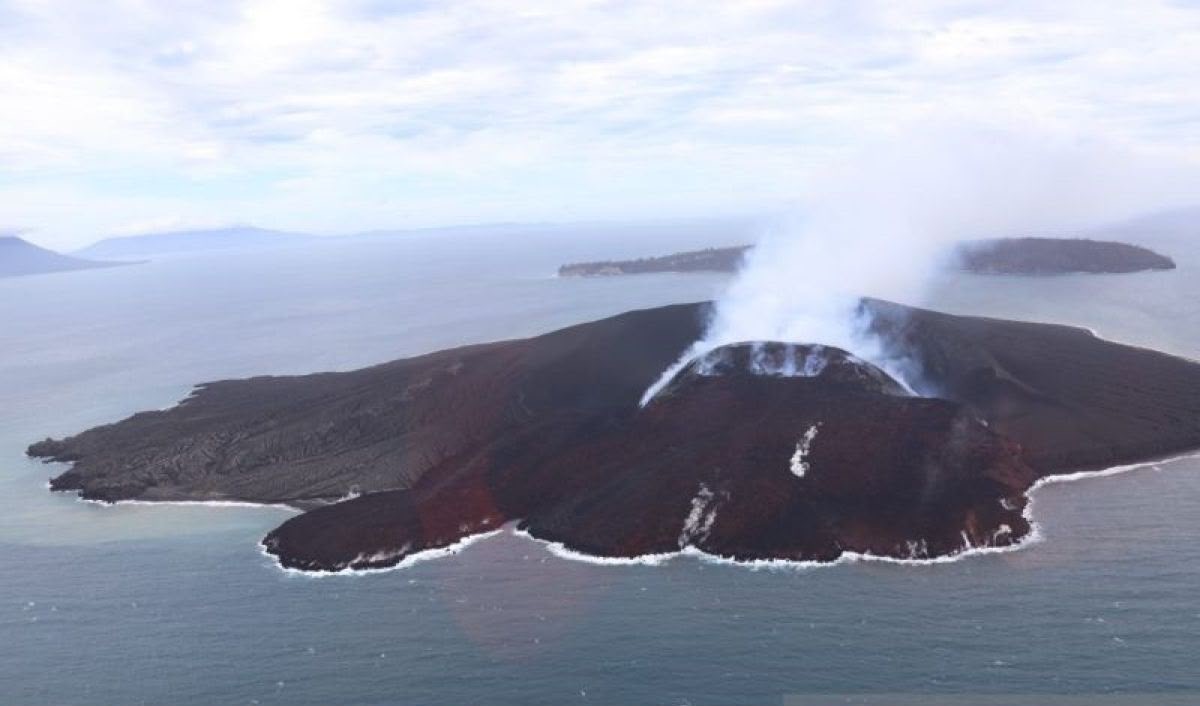Anak Krakatau Turun Level, Tapi Jangan Geer! 224 Kali Erupsi, Warga Tetap Dilarang Mendekat