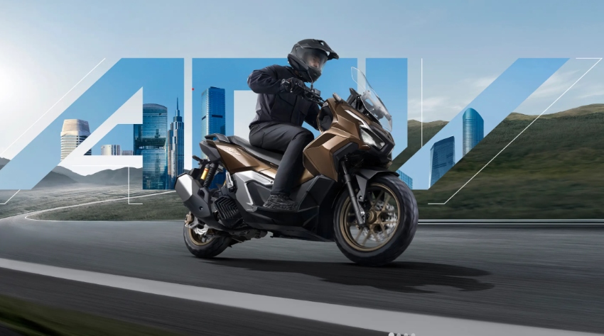 Gaya Moge Harga Skutik? Intip Kecanggihan Honda ADV160 Terbaru yang Pake Layar TFT dan Fitur RoadSync!