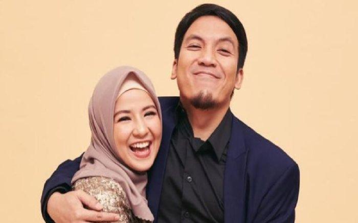 Desta Keceplosan Mau Rujuk dengan Natasha Rizky, Ini Respons Mantan Istrinya