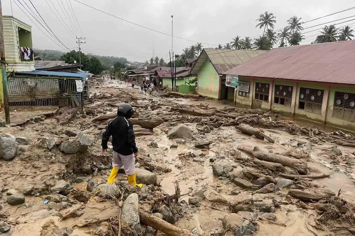 BNPB Bilang Duit Bencana Tak Terbatas, Tapi Anggarannya Amblas Rp4,4 Triliun