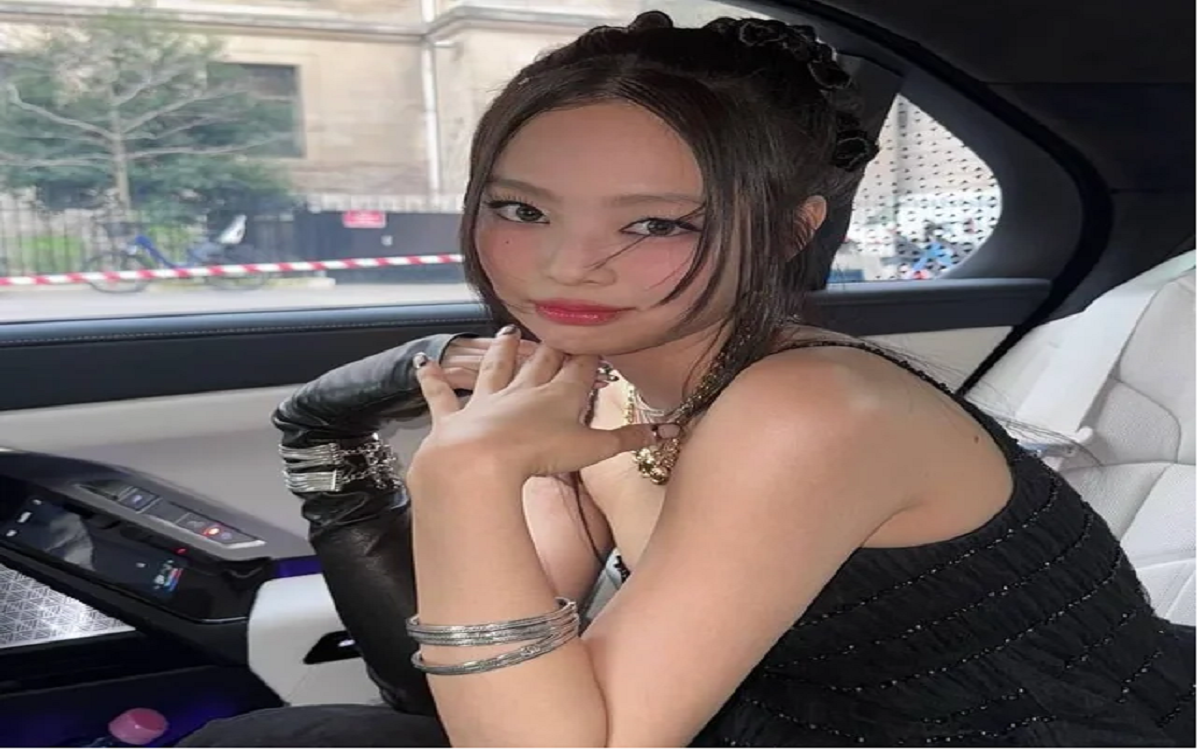 Viral Video Jennie BLACKPINK Terekam Lagi Ngevape, Cepat Ditakedown!