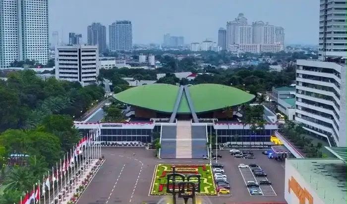 Magang di DPR Dibuka, Mahasiswa Jangan Cuma Jadi Penonton Rapat!