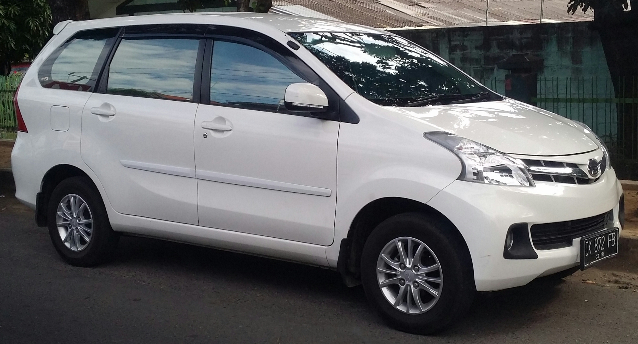 Daihatsu Xenia X 2016 Masih Jadi Incaran, Harganya Tinggal Segini di 2026, Cocok untuk Mobil Keluarga