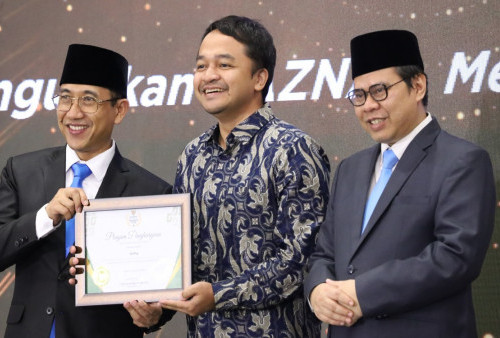 GoPay Raih Penghargaan Perusahaan Fintech Penyedia Zakat Terbaik di BAZNAS Award 2025