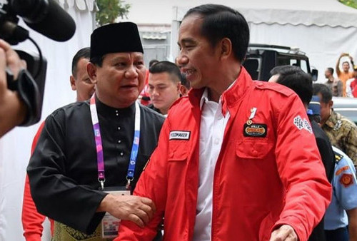 Jokowi dan Prabowo Bertemu Lagi, Publik Cuma Disuruh Percaya Itu Silaturahmi