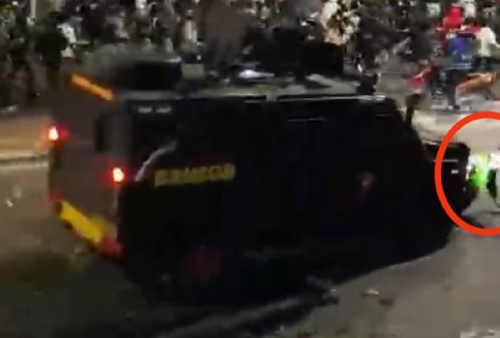 2 Orang Korban Terlindas Mobil Brimob Saat Demo DPR 28 Agustus 2025p: Satu Meninggal Dunia!