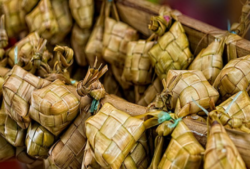 8 Cara Merebus Ketupat Agar Tidak Cepat Basi