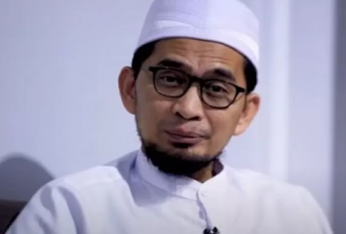 Ustadz Adi Hidayat Sampaikan 8 Orang yang Berhak Menerima Zakat Fitrah, Supaya Lebih Afdal!