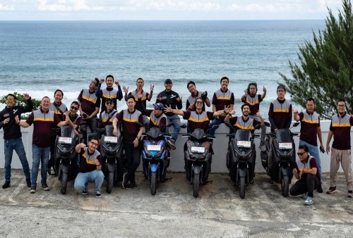 Enjoy! Jurnalis MAXi Community Berangkat Touring ke Pantai Selatan Jawa