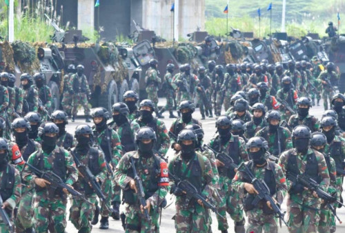 Sehari Usai Demo DPR, Tentara Masih Nongkrong di Slipi, Jalanan Belum Aman
