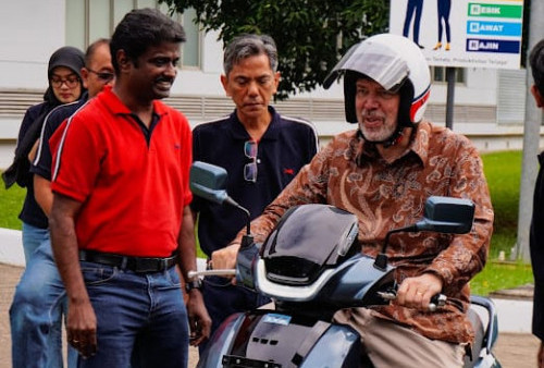Kunjungi Pabrik TVS Motor di Karawang, Dubes Swedia Apresiasi Langkah Menuju Mobilitas Hijau