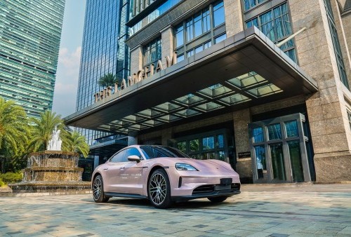 Gandeng Porsche Indonesia, The Langham Jakarta Rayakan 160 Tahun