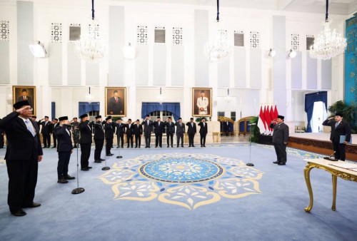 Istana Siapkan Reshuffle Episode Baru, Siapa Duduki Kursi Panas Menko Polkam dan Menpora?