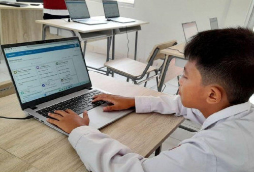 Kejutan! 15.000 Laptop Diprioritaskan untuk Sekolah Rakyat, Ada Program Apa?