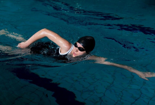 Sederet Manfaat Berenang untuk Tingkatkan Kesehatan Mental, Ikuti Panduannya