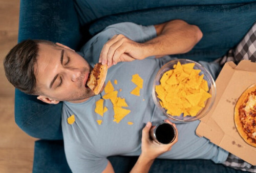 4 Tips Simpel untuk Berhenti dari Kecanduan Makan Junk Food, Tingkatkan Hidup Lebih Sehat