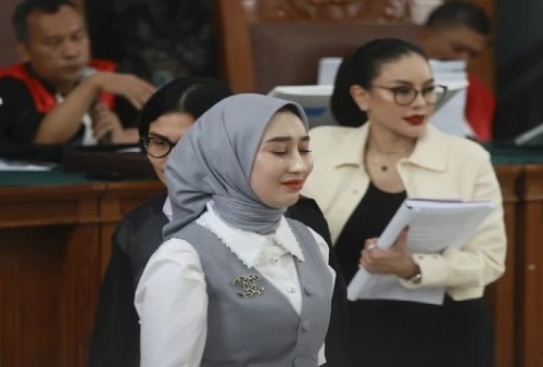 Diam Seribu Bahasa Berakhir, Reza Gladys Tegaskan Tak Gentar Lawan Nikita Mirzani