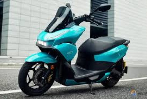 Honda E-VO GT Resmi Meluncur: Skuter Listrik Futuristik dengan Kamera Ganda dan Jarak Tempuh 170 Km!