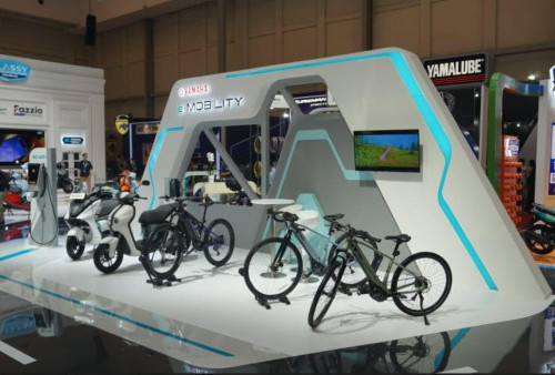 Selain sepeda motor, hadir juga produk sepeda listrik pada Yamaha E-Mobility
yaitu YPJ – MT Pro, Warbash RT & Crosscore RC.