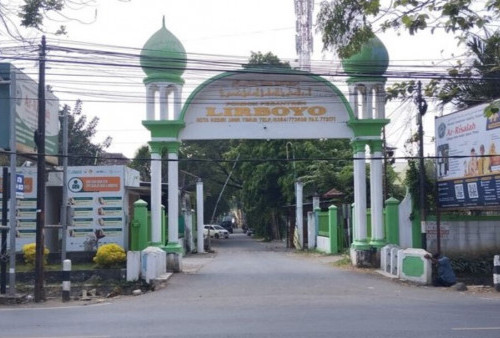 Lirboyo, dari 'Sarang Penyamun' Menjelma Benteng Nusantara 