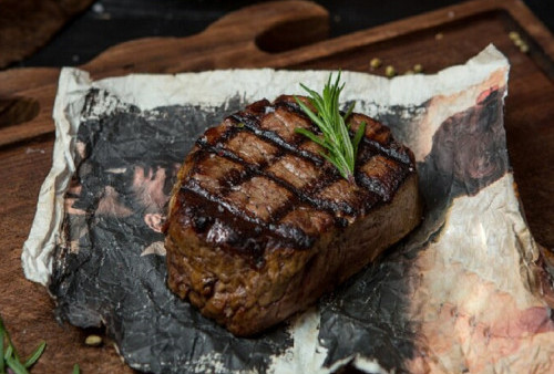 Ini Bumbu Rahasia yang Buat Sirloin Steak Mushroom Sauce Lezat Ala Restoran
