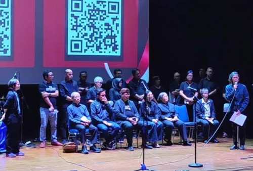     Guru Besar Turun Gunung Suarakan 17 Krisis Indonesia 