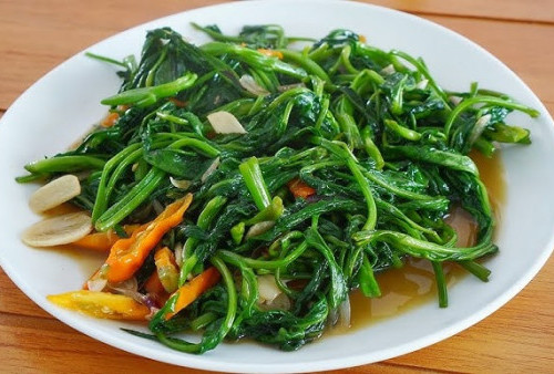 Sering Gagal? Ini Cara Membuat Tumis Kangkung Tetap Hijau, Renyah, dan Tidak Menghitam