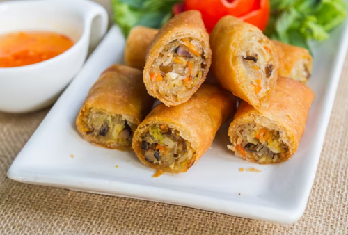 Bingung Cari Bukaan? Ini Resep Lumpia Khas Semarang yang Lagi Viral