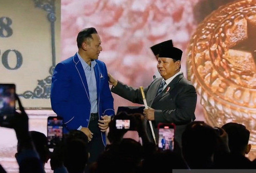 AHY Sentil Soal Takhta, Prabowo Balik Puji Kritik Demokrat: Jangan Mabuk Kekuasaan!