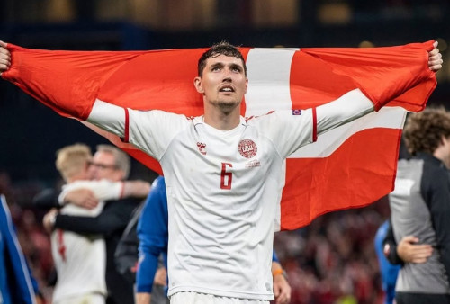 Biografi Robert Lewandowski Picu Kontroversi: Dari Isu Christensen Hingga Larangan Cetak Gol