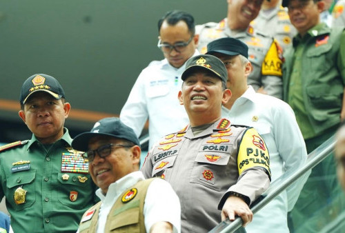 Belum Ada Surpres dari Prabowo, Gosip Pergantian Kapolri Masih Sebatas Warung Kopi