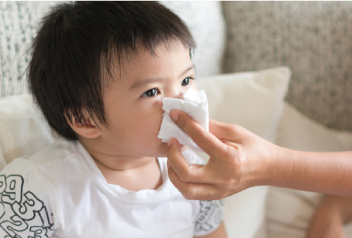 7 Langkah Atasi Hidung Anak Tersumbat Akibat Flu