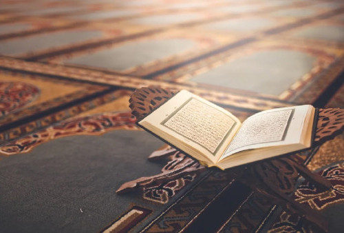 6 Tips Khatam Al-Quran di Bulan Suci Ramadhan, Ayo Berburu Pahala!