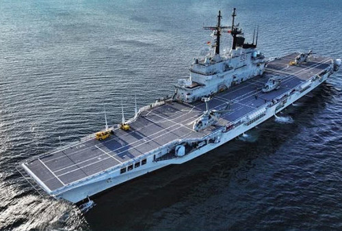 Kapal Induk Italia Merapat ke Indonesia, TNI Tambah “Mainan” Perang Bernama KRI Gajah Mada