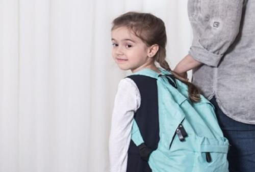 Cegah Tantrum, Ini Cara Bikin Anak Nyaman Saat Awal Masuk Sekolah