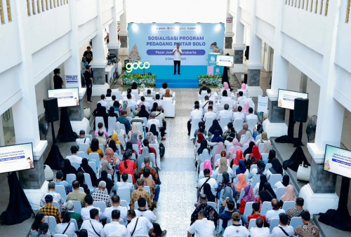 Pemkot Surakarta dan GoPay Luncurkan Program 'Pedagang Pintar Solo' Dorong UMKM Melek Digital