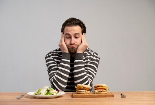 8 Penyebab Tubuh Mendadak Lemas Sehabis Makan, Nomor 6 Paling Sering Dilakukan