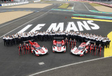 Porsche Donasikan 911.000 Euro untuk Inisiatif 'Racing for Charity'