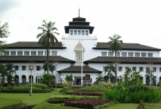 Gedung Sate Terkenal Angker di Bandung, Ini Cerita dan Alasannya