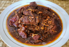 Ini Cara Mudah Membuat Semur Daging yang Bumbunya Meresap Banget!