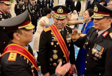 Baru Lengser dari Kursi Kapolri, Listyo Sigit Malah Dapat Bintang Mahaputera
