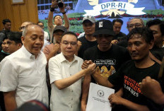 Pertemuan Tengah Malam Massa Pati dan DPR, RUU Perampasan Aset Dijanjikan Kelar 15 Desember