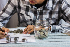 Tips Hemat Mengelola Keuangan dengan Bijak di Awal Bulan, Kurangi Borosnya!