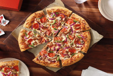 Promo Menarik Pizza HUT Senin-Kamis April 2026, Cek Menu Favorit Ada Harga Murah!