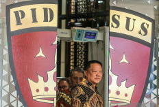DPR Restui Kejagung Periksa Mantan Bosnya Sendiri, Publik Diminta Percaya Konflik Kepentingan Tak Bakal Main Mata