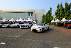 GIIAS Surabaya 2025 Padati Pengunjung, Program Test Drive & Test Ride Jadi Favorit