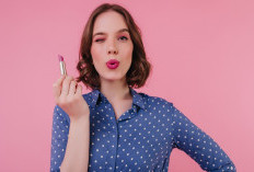 Tanpa Foundation, Ini 5 Warna Lipstik yang Bisa Mencerahkan Wajah