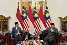 Malaysia Tawarkan Pesawat dan Helikopter untuk Padamkan Karhutla, Kenapa Indonesia Malah Bungkam?